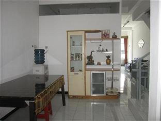 Providence Homestay Surabaya Exteriör bild